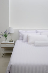 GLOSS QUEEN BEDROOM FURNITURE WITH LED LIGHTS