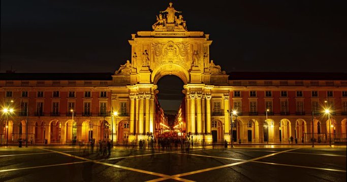 Day to night time lapse of praca do mercado in lisbon at sunset, 9 seconds clip, portugal