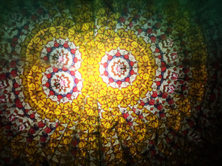 Kaleidoscopic image (shooting done with real kaleidoscope)