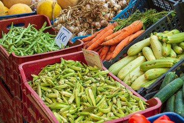 targ fasola okra marchew 