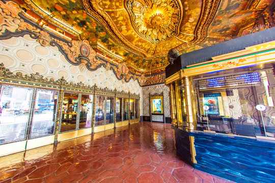 entrance of El Capitan Theatre