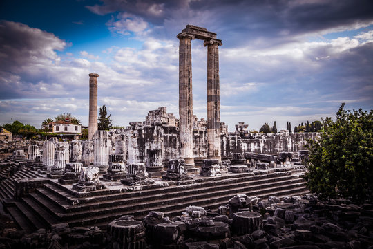 Apollon Tample
