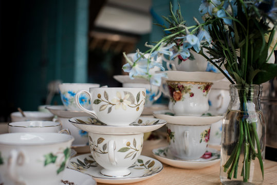Vintage cups and saucers for wedding decoration
