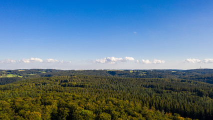 Fototapeta na wymiar Felder - Wald - Wiesen - Luftaufnahmen