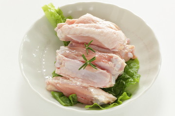 freshness half cut chicken wing