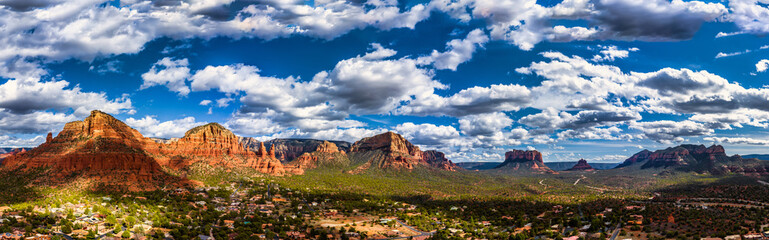 Obraz na płótnie Canvas Sedona Arizona Panorama overlooking Red Rock State Park