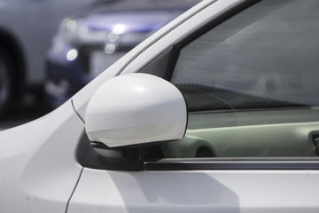 side mirror folded 　畳んだサイドミラー 
