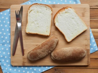 Whole wheat bread and  plain bread
