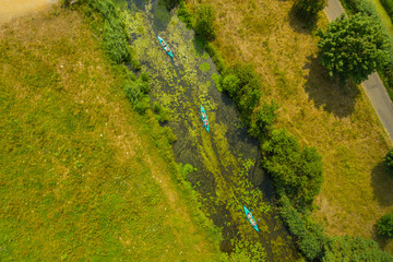 Kajakfahrer auf einem Spreewaldkanal