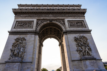 Fototapeta na wymiar south facade of the Arc de Triomphe de l'Étoile, Paris