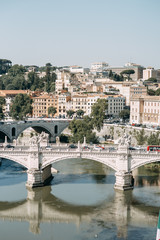 Obraz premium Sights and ancient places of Italy. Angel bridge in Rome at dawn.