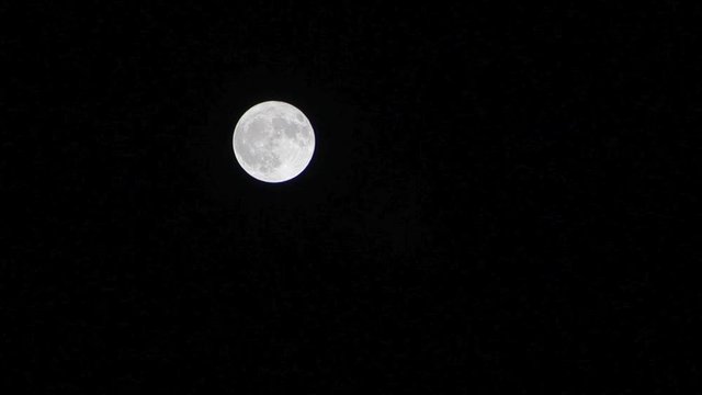 Full Moon Timelape at Night