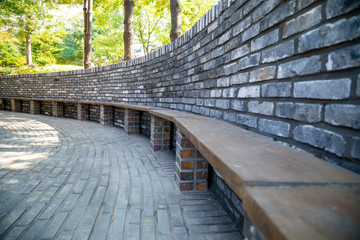 Wall stacking with gray vintage bricks