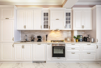 Luxury modern white kitchen interior - obrazy, fototapety, plakaty