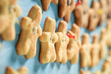 Sweet butter cookie chain as special Christmas ornaments
