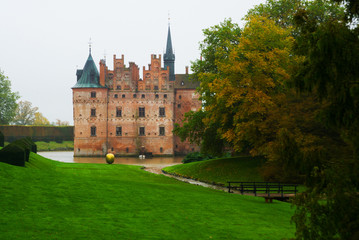 Egeskov, Denmark, Europe: Egeskov, Denmark, Europe: Egeskov castle slot landmark fairy tale castle...