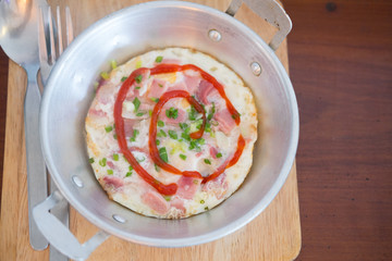 Thai  egg frying in pan