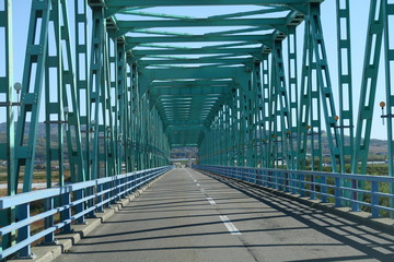 日本国北海道の青い橋