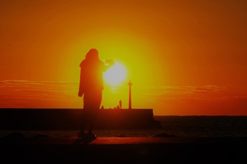 海岸の夕日