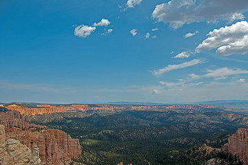 Wide view over Bryce Canyon with clouds