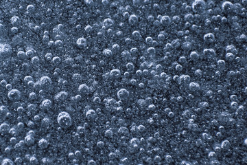 Bubbles in the ice