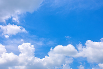 Fototapeta na wymiar Bright blue skies and slight clouds.