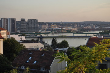 Fototapeta na wymiar view of the city of Belgrade 