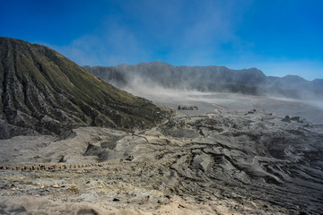 Bromo volcano is perfect for those who like adventure tourism. You will find sand dust from volcanic ash, hot, dry weather, horse riding up to see the still active energy crater. It's a very exciting 