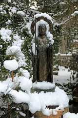 真冬の高野山寺院