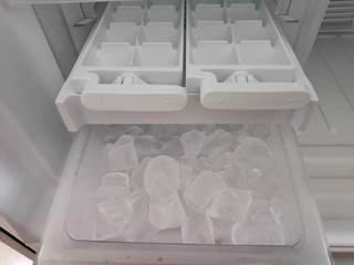Ice maker container in the refrigerator.