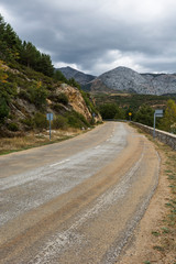 Fototapeta premium Winding asphalt road in Spain