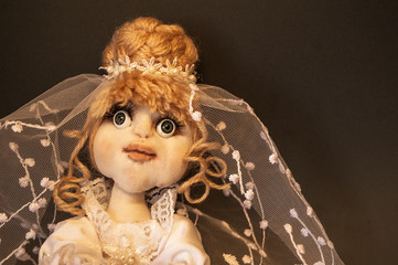 Doll bride with text and without
