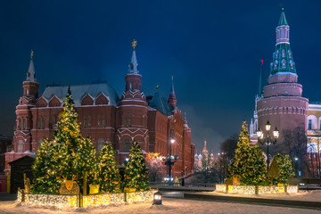 Obraz premium Moscow. Cities of Russia.The path to the Kremlin. Christmas decoration of Moscow.Road to red square.Streets in the center of Moscow.Christmas trees in the capital of Russia.The collection of St. Basil