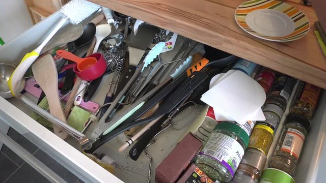 Drawer with cutlery