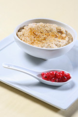 Oatmeal and currants, healthy breakfast.