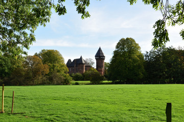 Fototapeta na wymiar Burg Linn in Krefeld Oppun