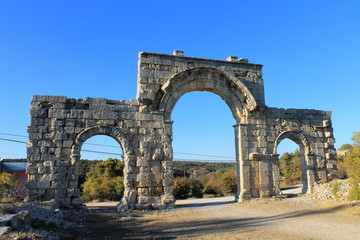 Fototapeta na wymiar Uzunkaburch, place of worship of the kingdom of Alb, Turkey