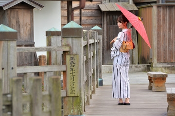 美しい日本人女性の浴衣姿