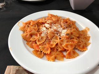 pasta with tomato sauce