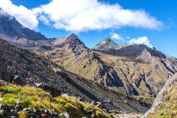 Fototapeta premium Panoramic view of the Andes. Ascent to the foot of Mount Salkantay