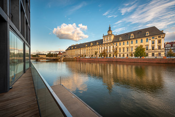 odra river in wroclaw university
