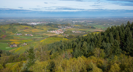 Fototapeta na wymiar Blick vom Geigerskopfturm in Oberkirch im Renchtal
