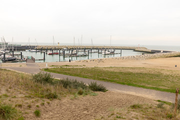 port de plaisance bord de mer