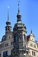 Fototapeta na wymiar Türme und Giebel des Residenzschlosses vor blauem Himmel
