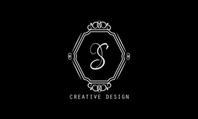 Elegant monogram design template with letter. Business sign, restaurant identity, royalty, boutique, cafe, hotel, heraldry, jewelry, fashion, wine. Vector illustration