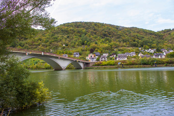Fototapeta na wymiar View of Treis-Karden town with the Moselle river in Germany