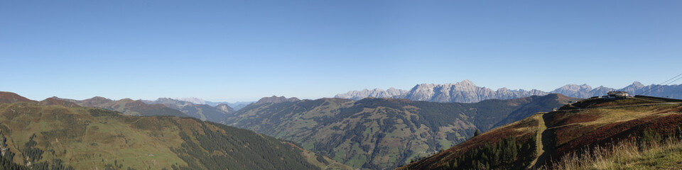 Fototapeta premium Panoramablick vom Gipfel 
