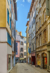 Fototapeta na wymiar Street in Le Puy-en-Velay, France