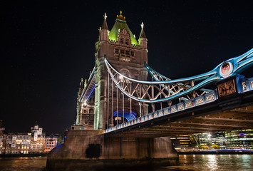 Fototapeta na wymiar The fascinating Tower Bridge in London, United Kingdom.