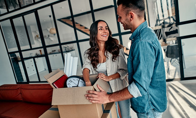 Moving a young couple
